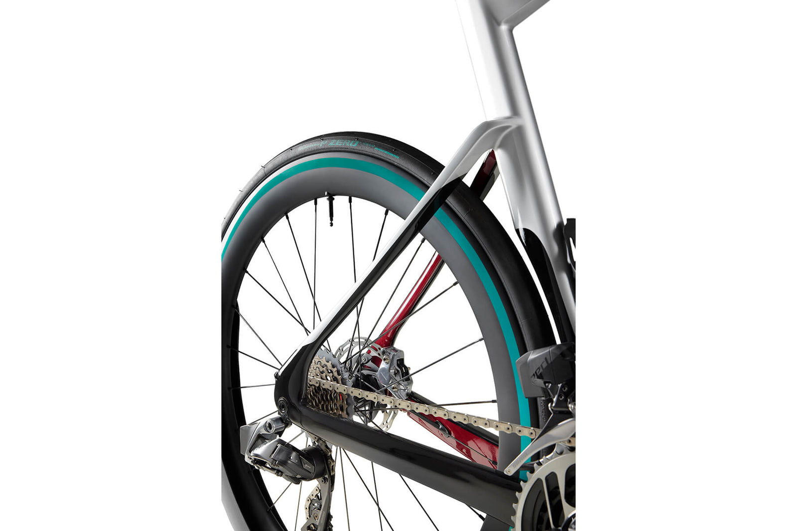 Mercedes-AMG PETRONAS F1® Team V13 Road Edition