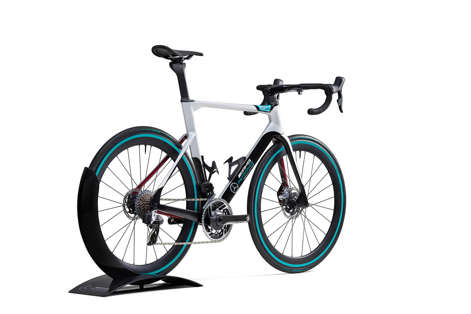Mercedes-AMG PETRONAS F1® Team V13 Road Edition