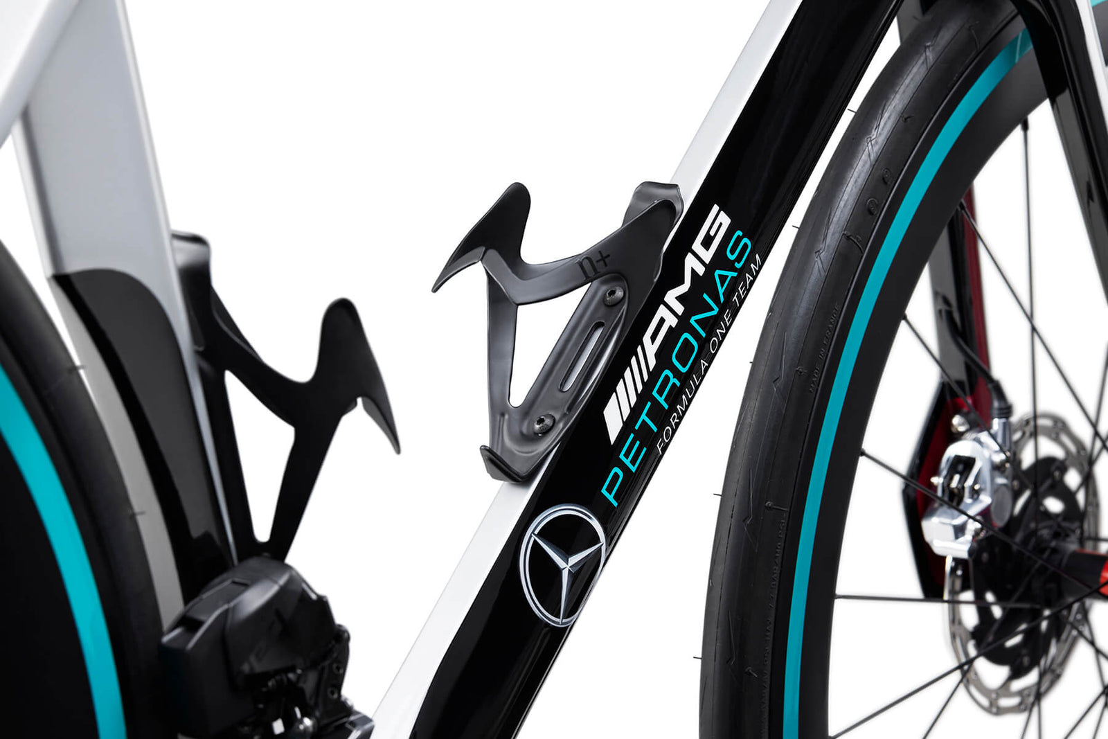 Mercedes-AMG PETRONAS F1® Team V13 Road Edition